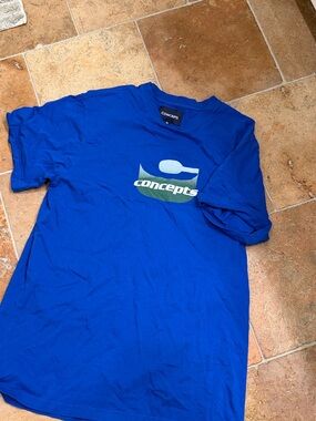 Concepts Men's Logo Short Sleeve T-Shirt in Royal Blue
